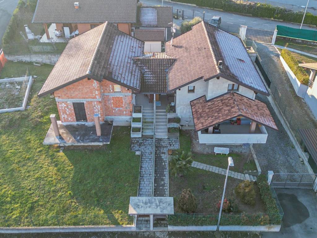 Villa a Dorzano in Via Dua, 29 - Foto 3