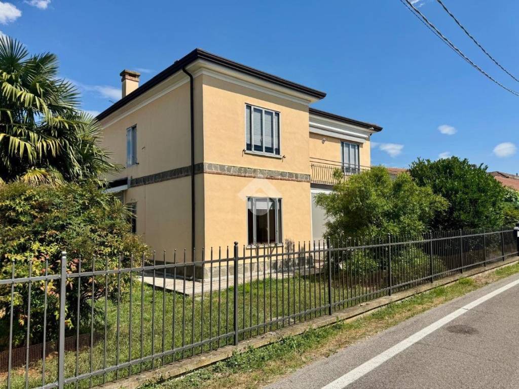 Appartamento a Costa di rovigo in Vicolo Incao, 16 - Foto 2