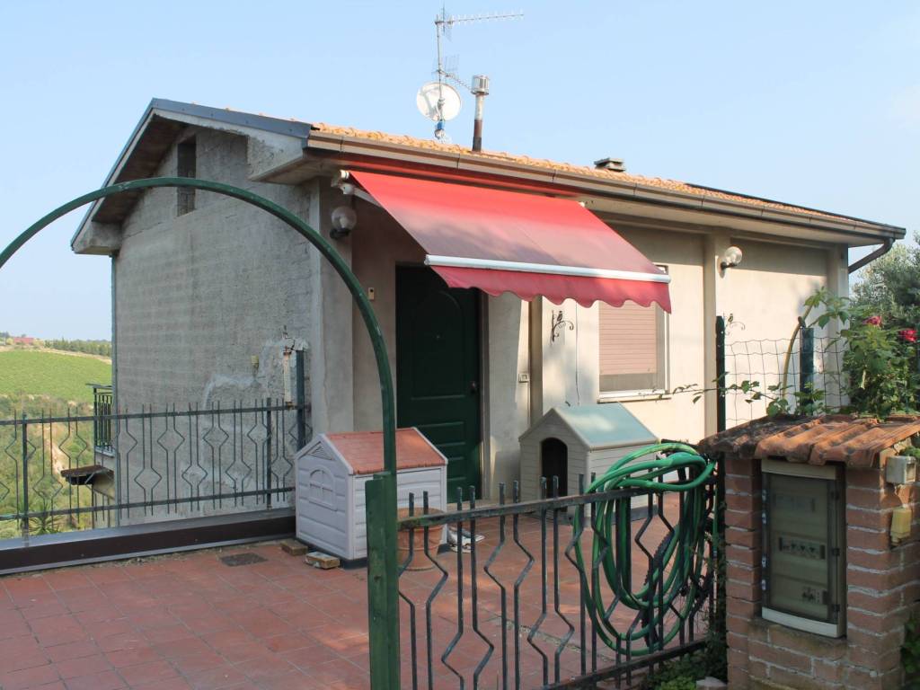 Villa a Monsampolo del tronto in Contrada Valle Cecchina - Foto 2