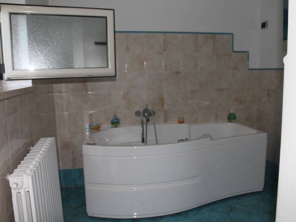 Villa a Monsampolo del tronto in Contrada Valle Cecchina - Foto 3