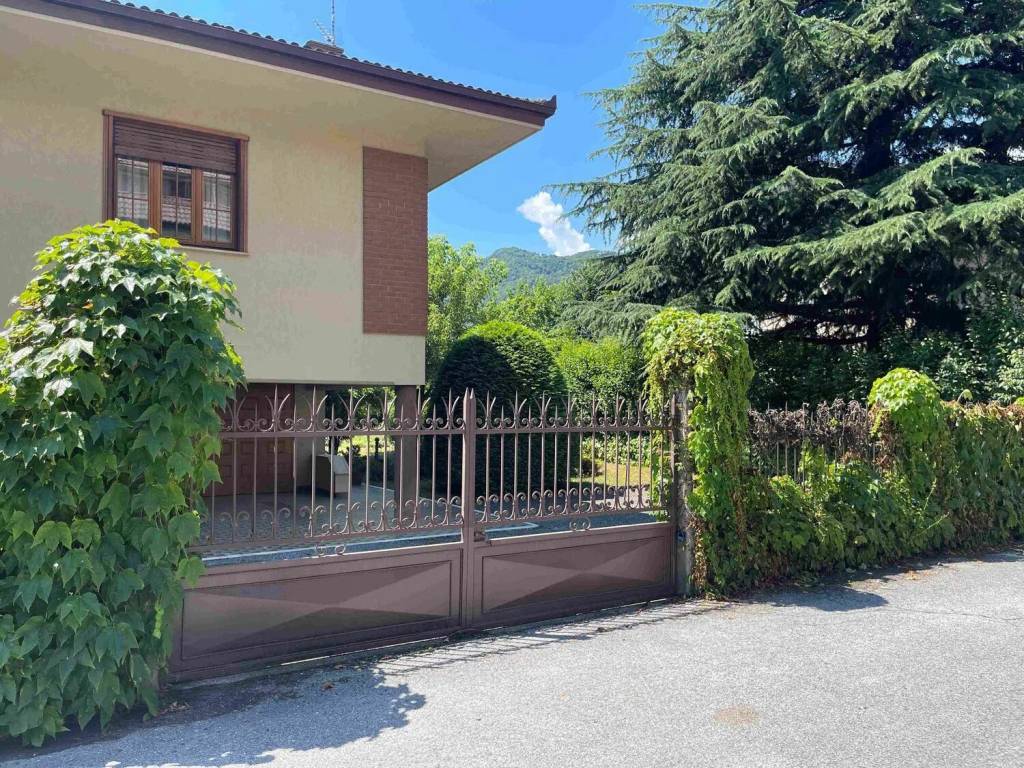 Villa a Dronero in Via Trieste, 10 - Foto 4