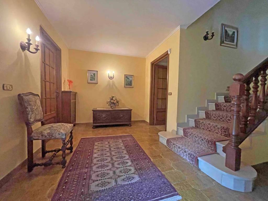 Villa a Dronero in Via Trieste, 10 - Foto 5