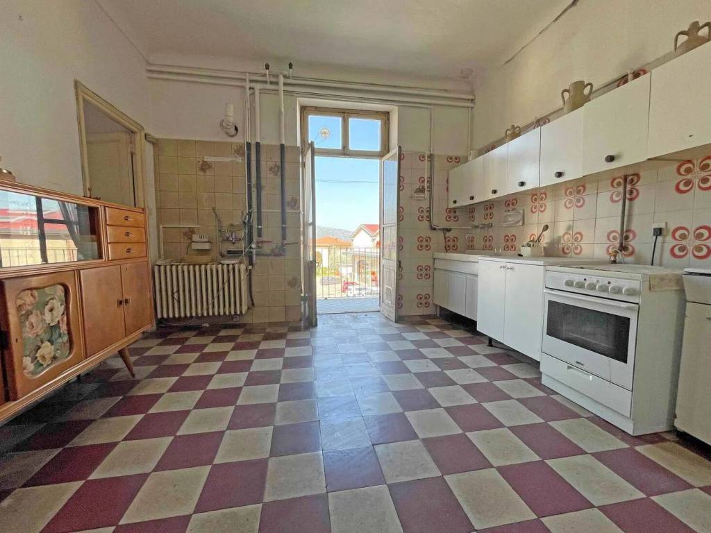 Villa a Dronero in Viale Stazione, 45 - Foto 3