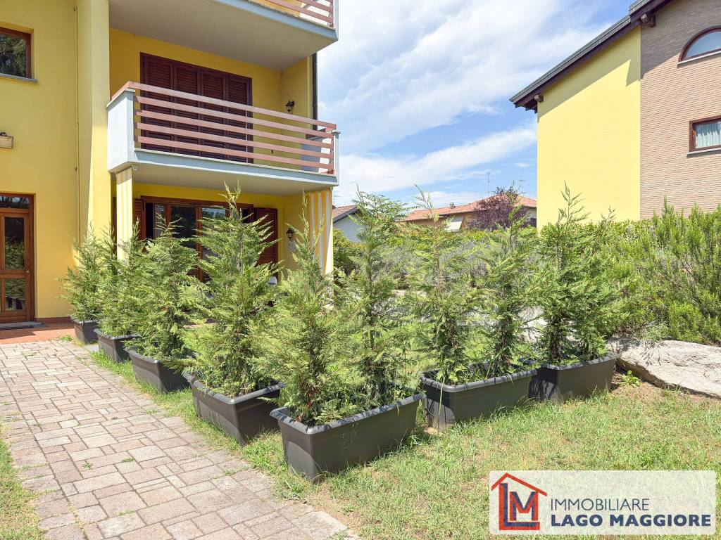Appartamento a Angera in Via Bruschera - Foto 5