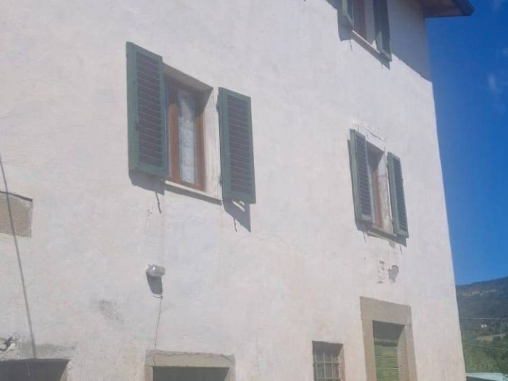 Casa indipendente a Castel san niccolò in via della torre e tartiglia, 16 - Foto 2