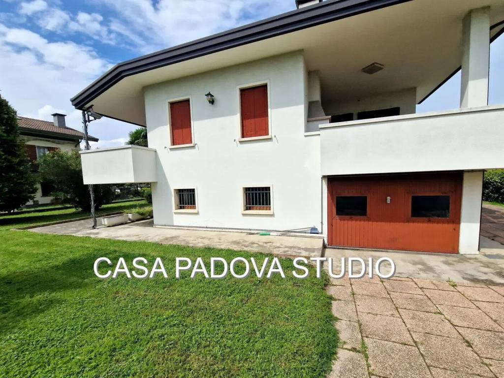 Villa a Bovolenta in Via Roma S.N.C. - Foto 3