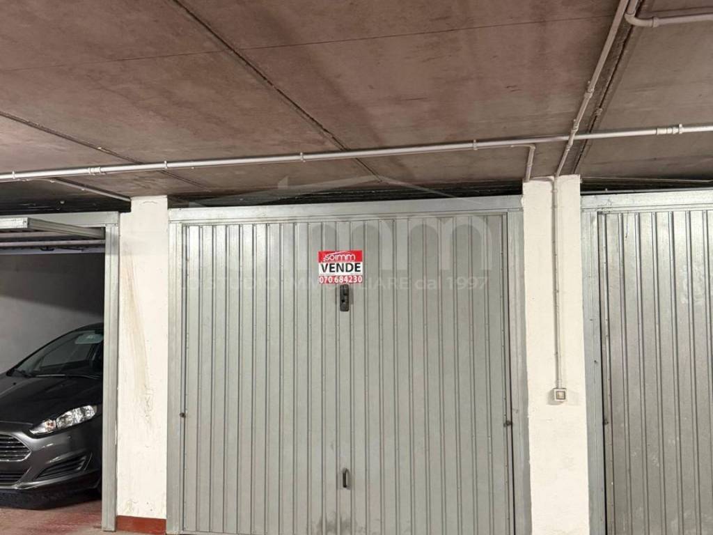 Box / garage a Cagliari in VIA TUVERI, 25 - Foto 2