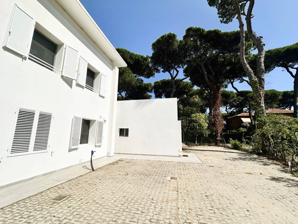 Villa a Pisa in Via degli Alberi, 7 - Foto 2
