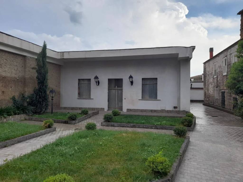 Immobile a Caserta in Via Fratelli Bandiera, 5 - Foto 2