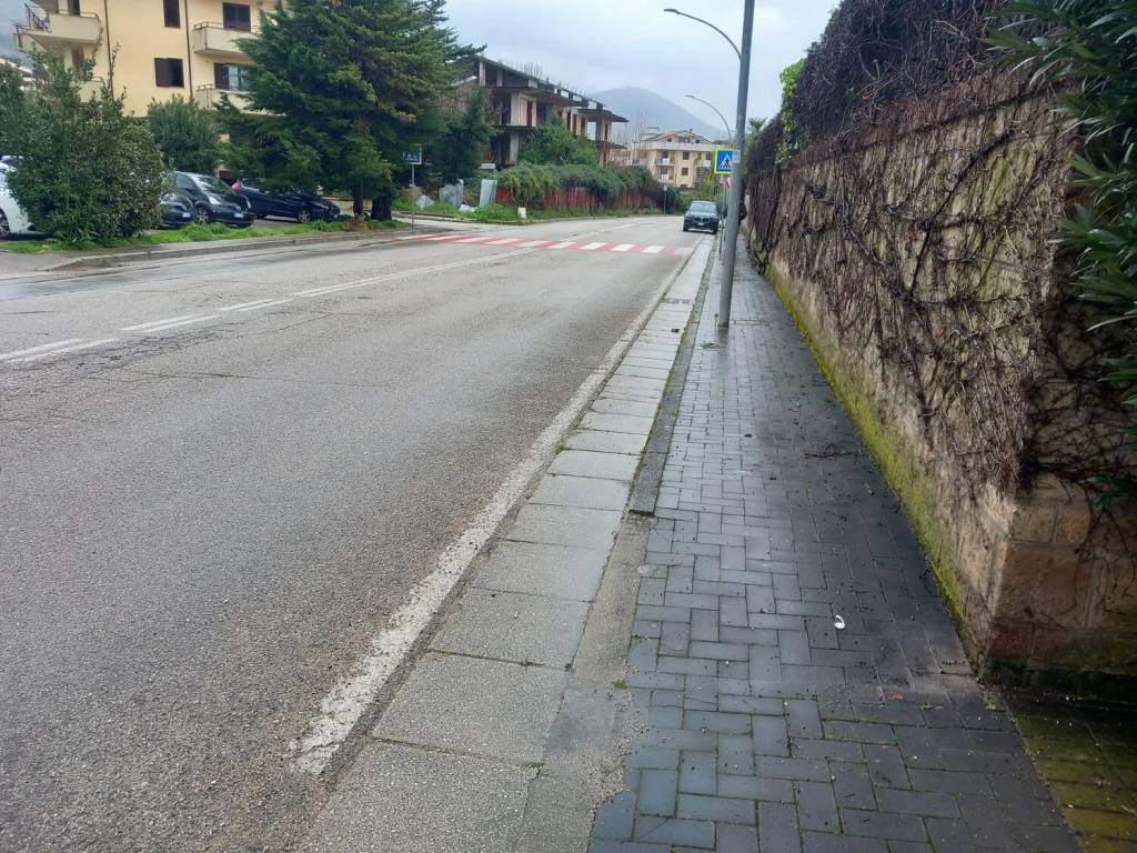 Villa a Caserta in Via Emanuele De Cillis, 35 - Foto 4