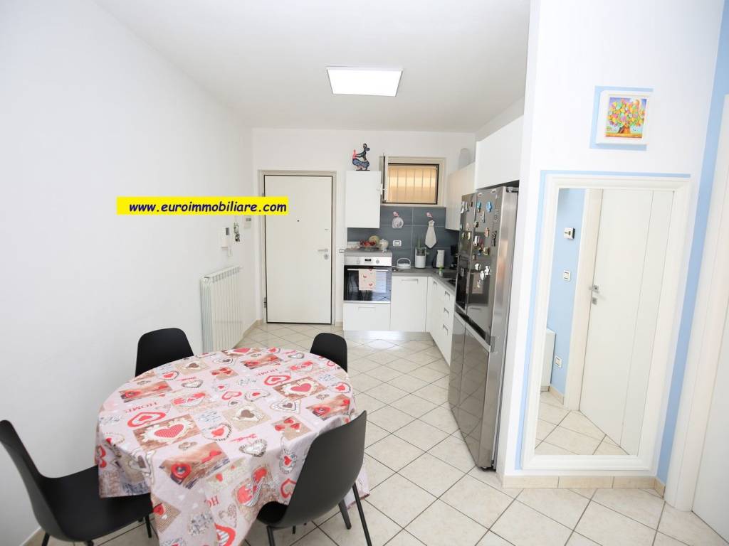 Appartamento a Pineto in Via Cesare De Titta - Foto 3