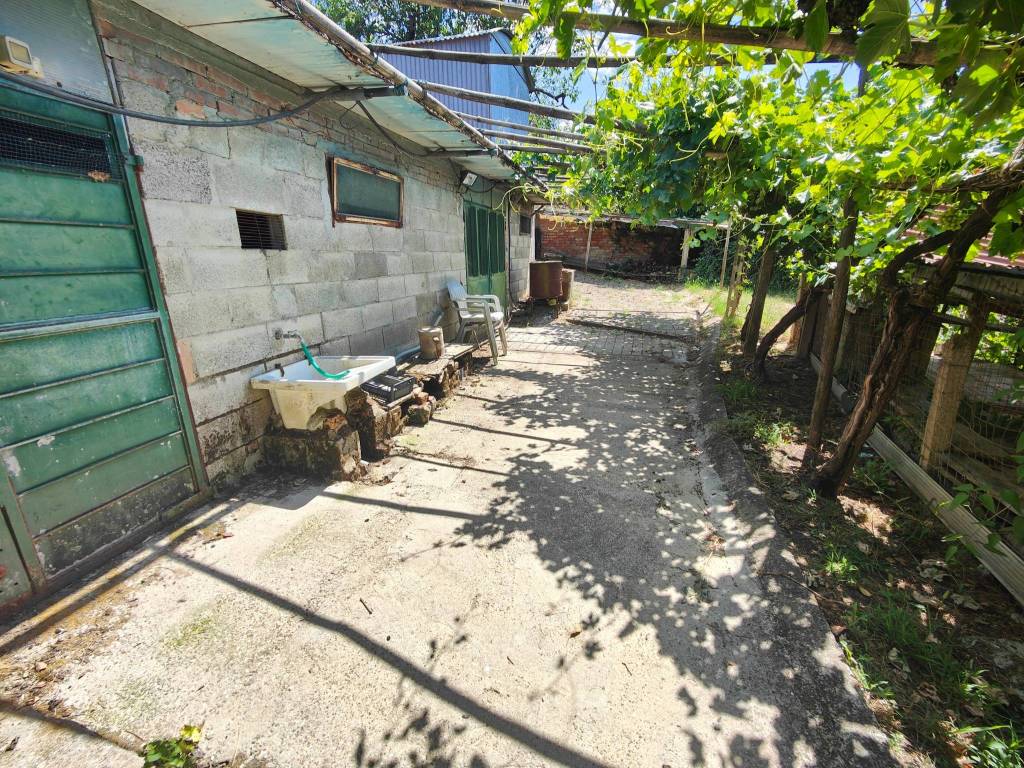 Terreno a Bucine in Via Guglielmo Oberdan - Foto 2