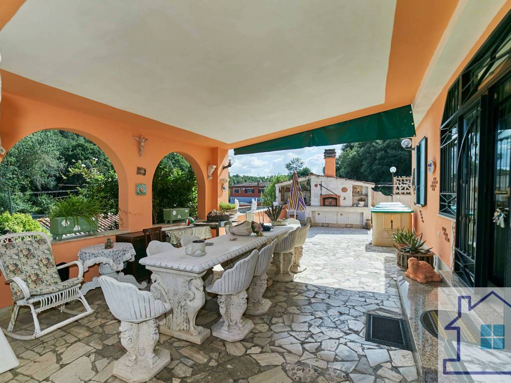 Villa a Aprilia in Via dell'Acqua Solfa, 49 - Foto 4