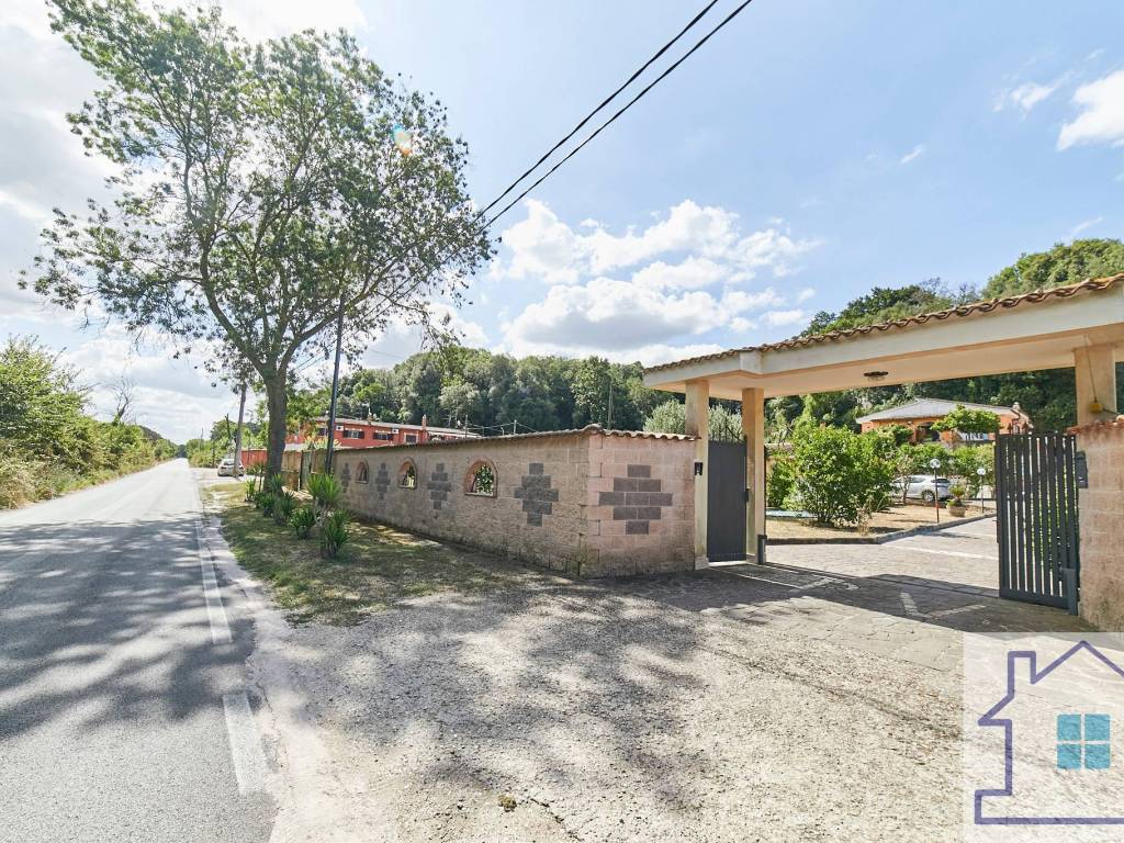 Villa a Aprilia in Via dell'Acqua Solfa, 49 - Foto 5