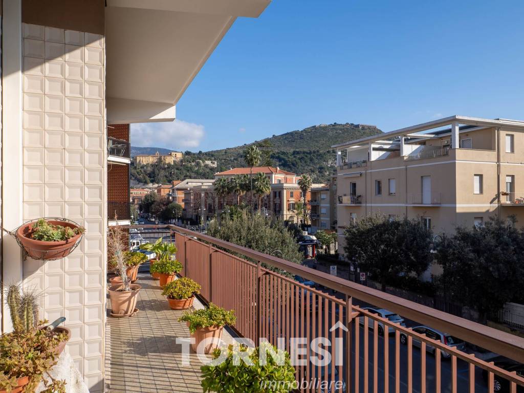Appartamento a Terracina in Viale della Vittoria - Foto 4