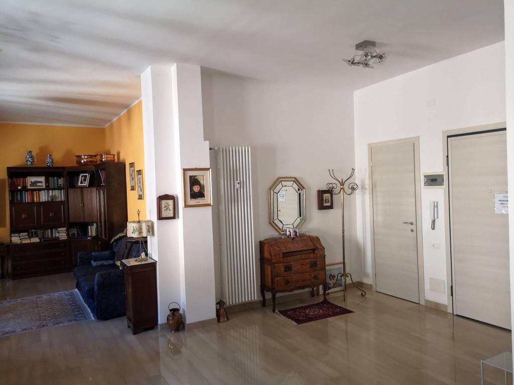 Appartamento a Ferrara in Corso Porta Reno, 103 - Foto 3