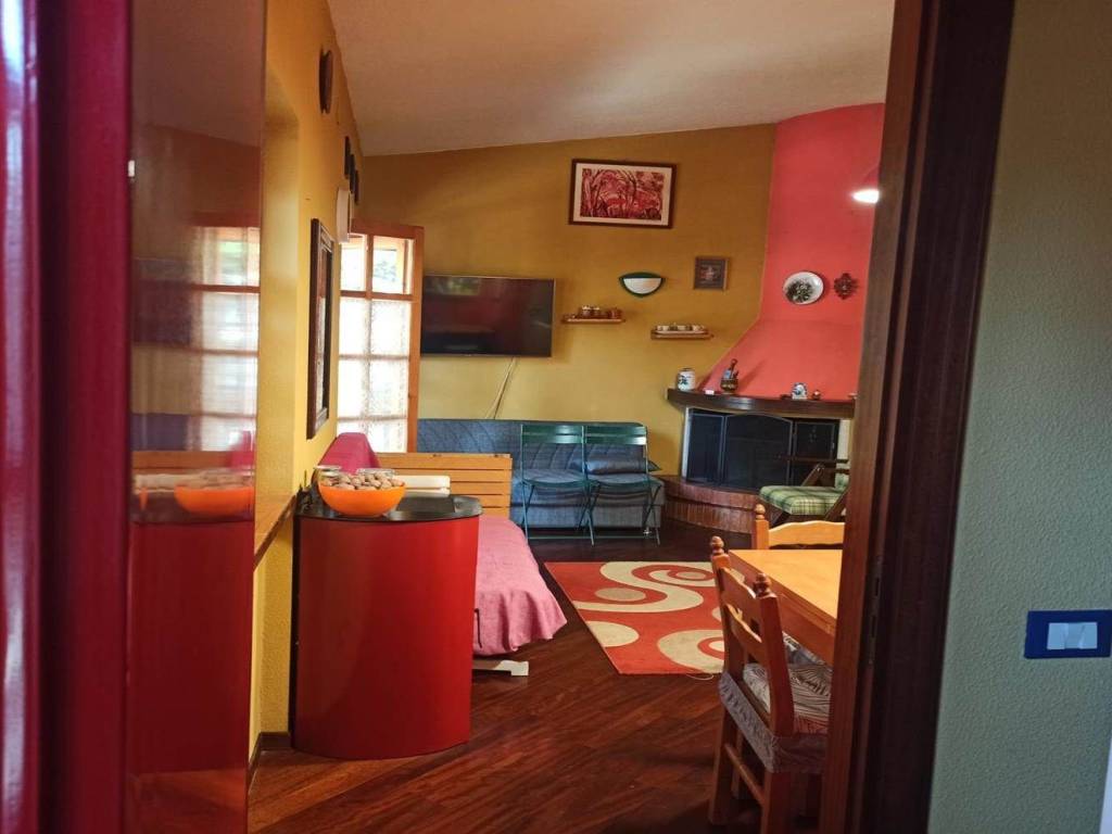 Appartamento a Spezzano della sila in via delle ville - Foto 1