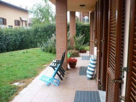 Appartamento a Villa guardia in VIA DEGLI ALPINI, 41 - Foto 2