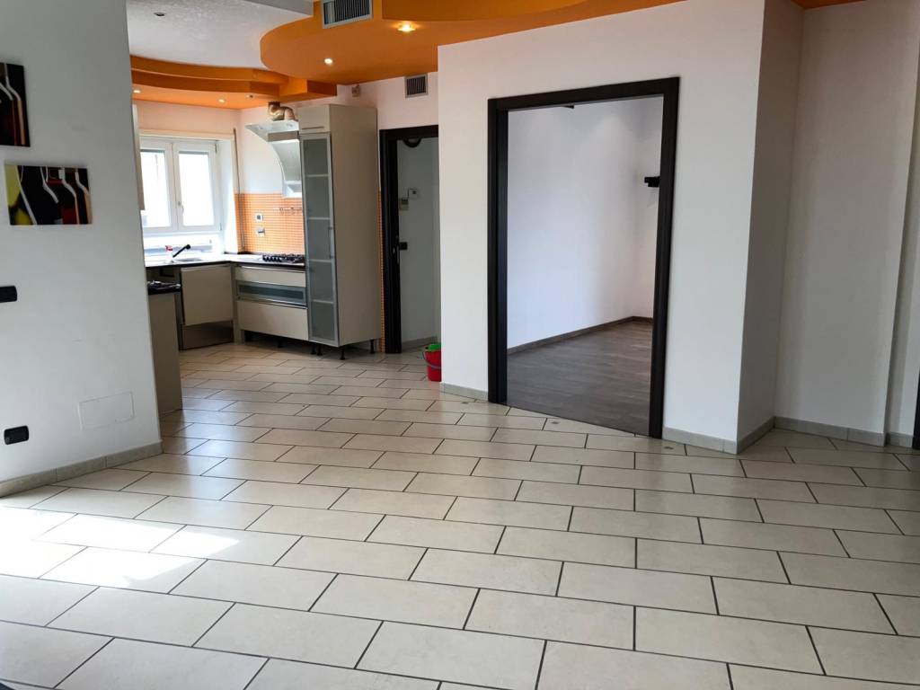 Appartamento a Aprilia in Via Siena - Foto 2