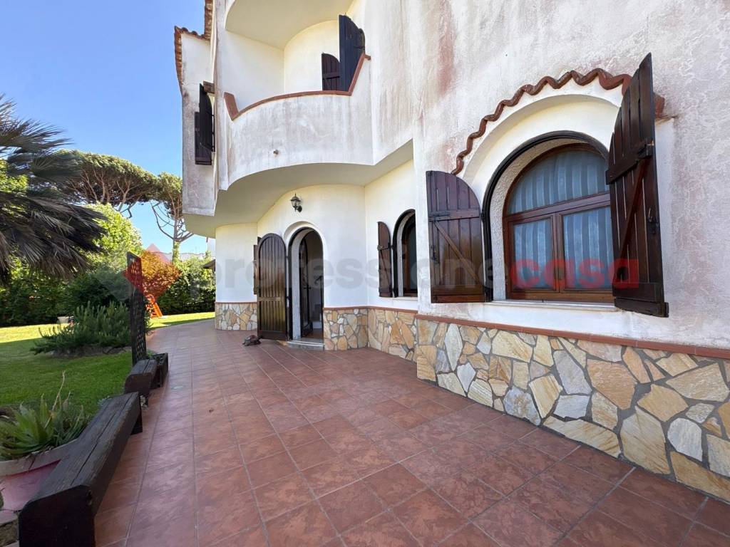 Villa a Terracina in VILLAGGIO DEL SISTO, 45 - Foto 2
