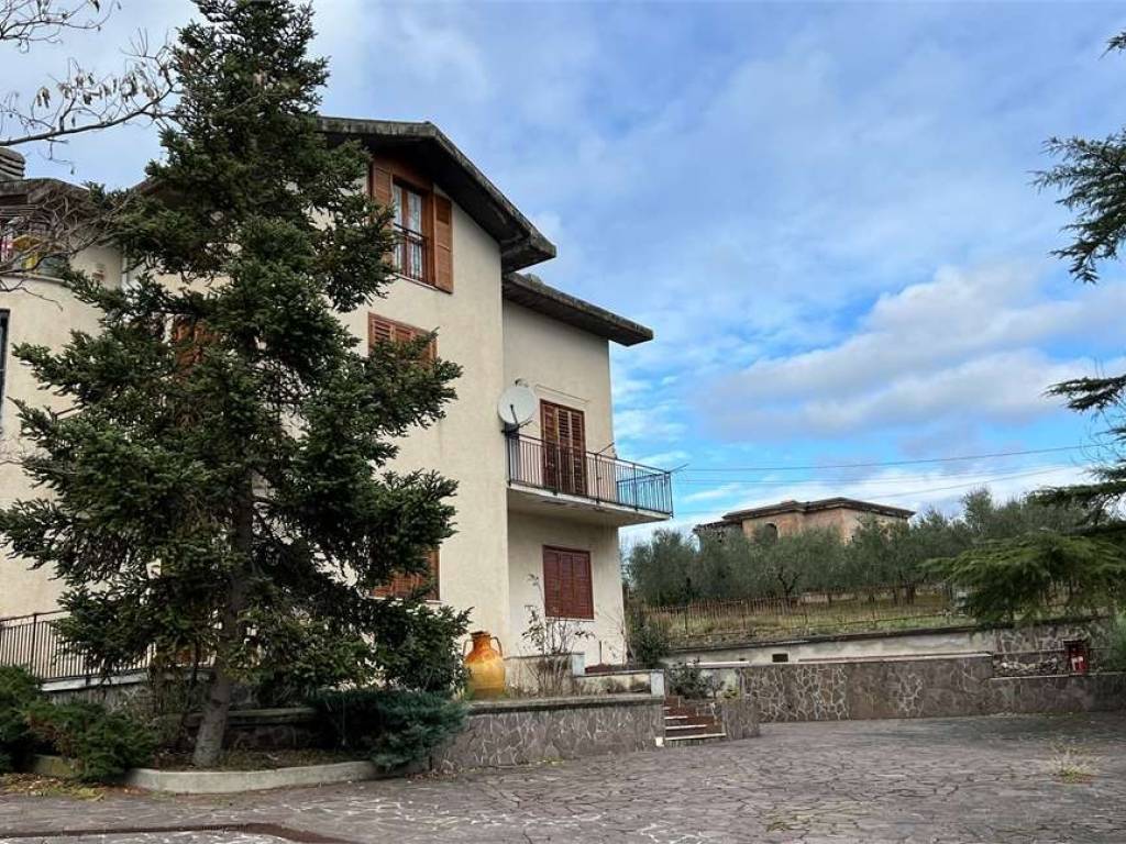 Villa a Benevento in contrada olmeri - Foto 4