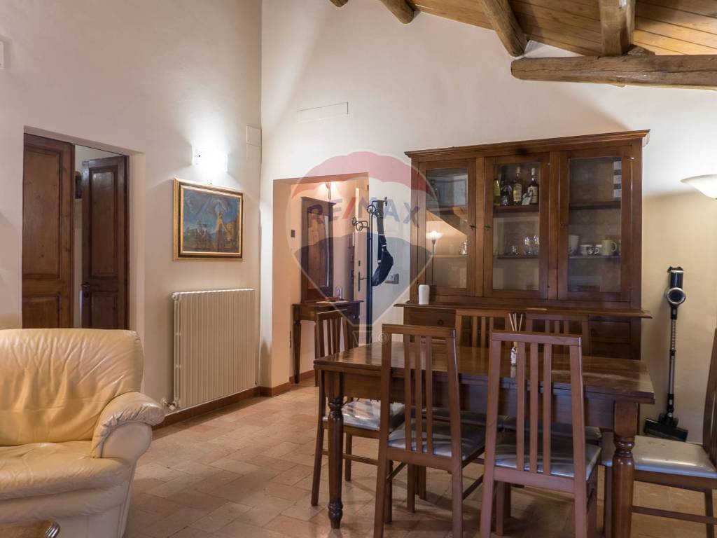 Appartamento a Chiaravalle in Via Raffaello Sanzio, 12 - Foto 2