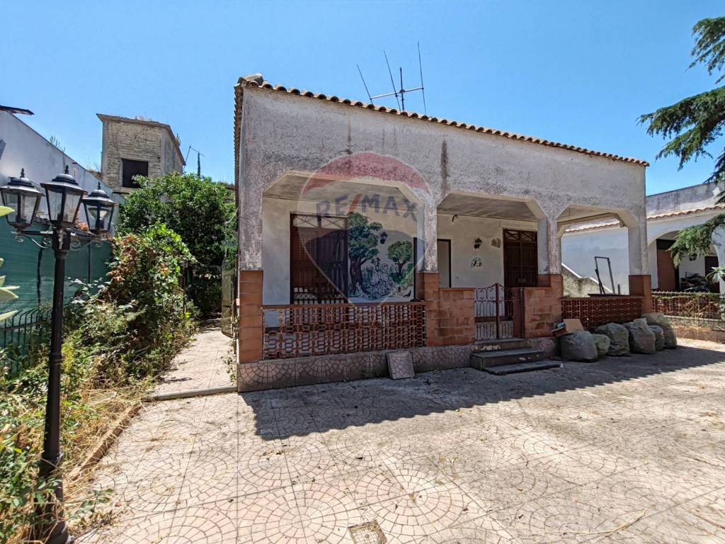 Villa a Castel volturno in viale fiume olona - Foto 5