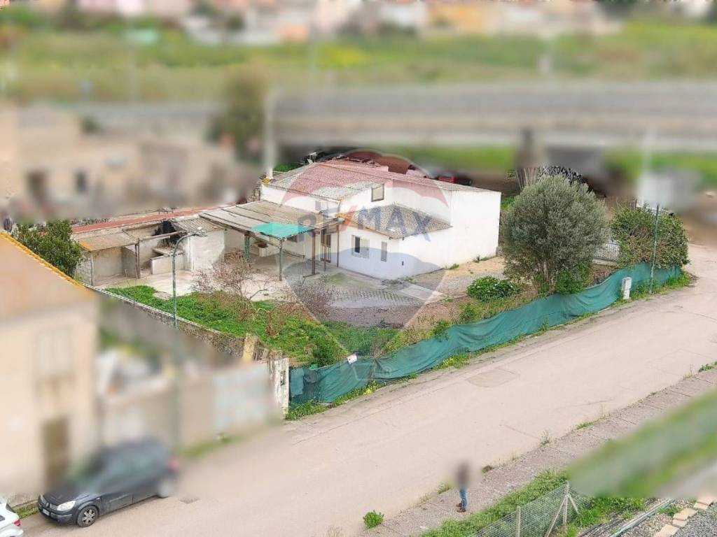 Casa indipendente a Serramanna in via dell'angelo, 26 - Foto 4