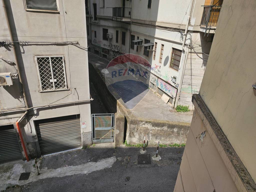 Box / garage a Salerno in Via Francesco Farao, 4 - Foto 5