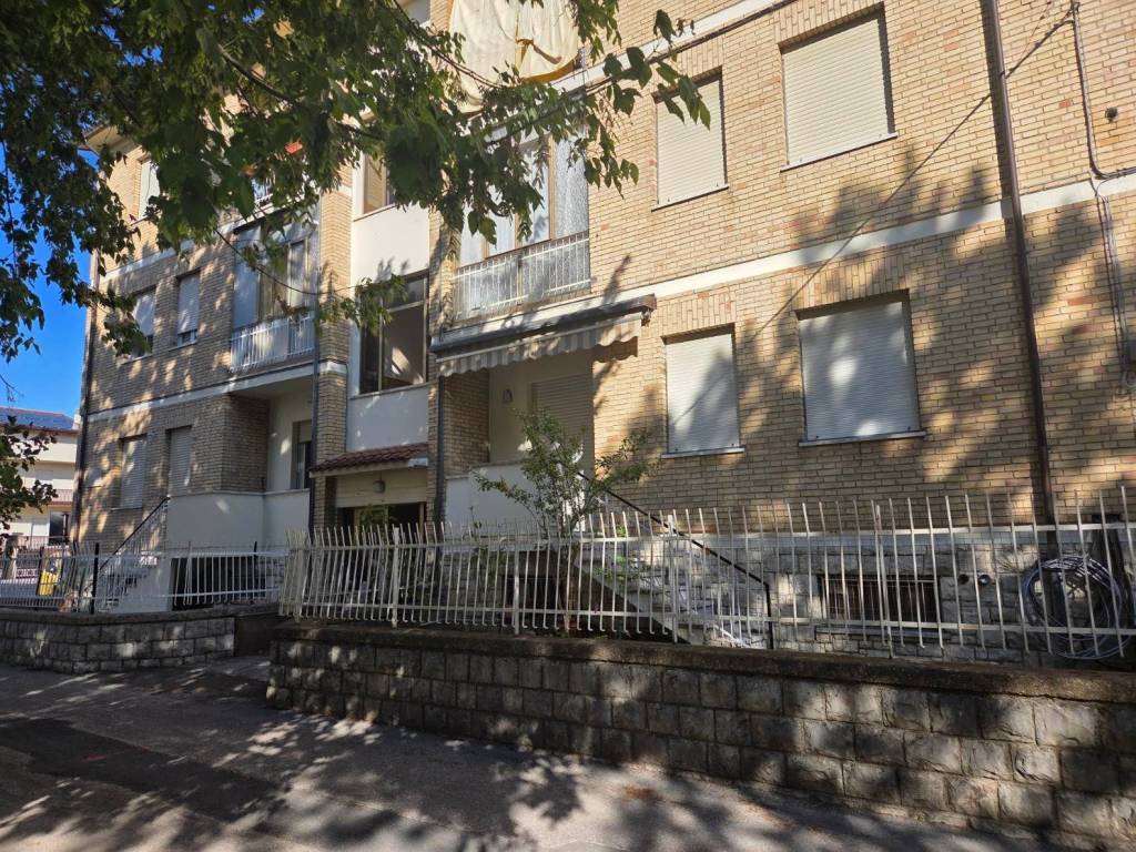 Appartamento a Assisi in Piazza Primo Maggio, 1 - Foto 2
