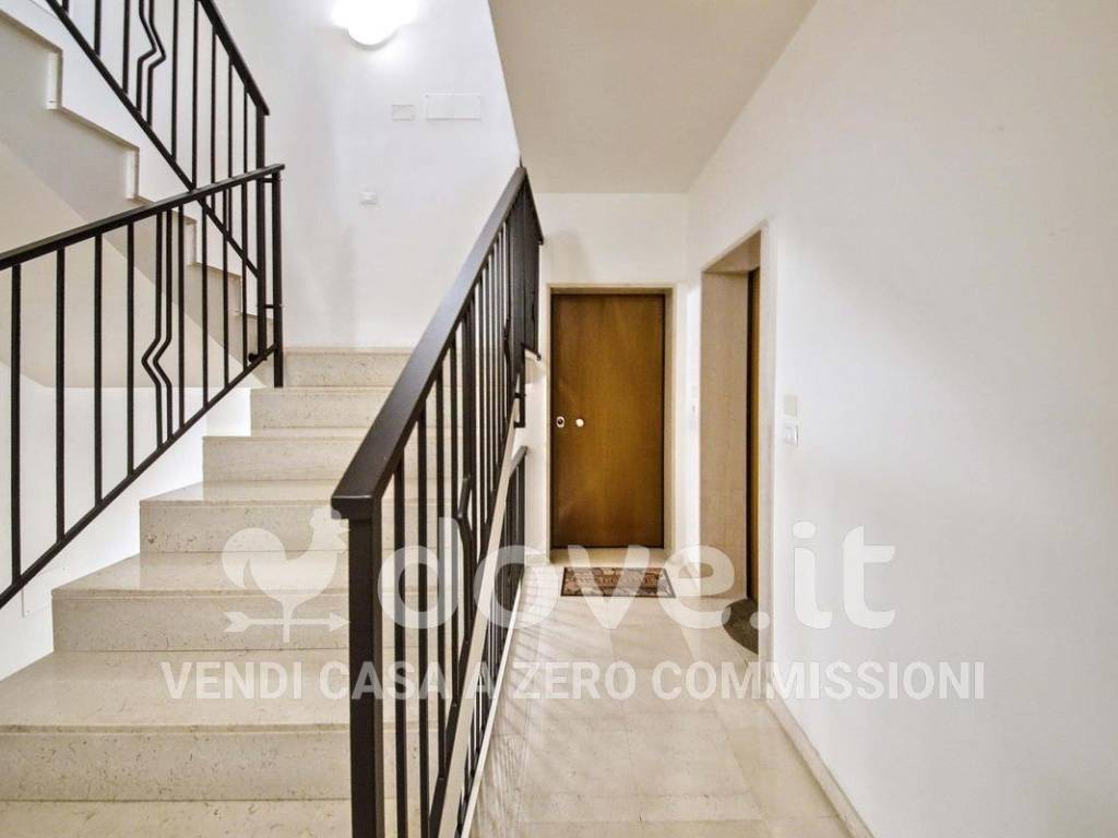 Appartamento a Carovigno in Via Maria Montessori, 15 - Foto 2