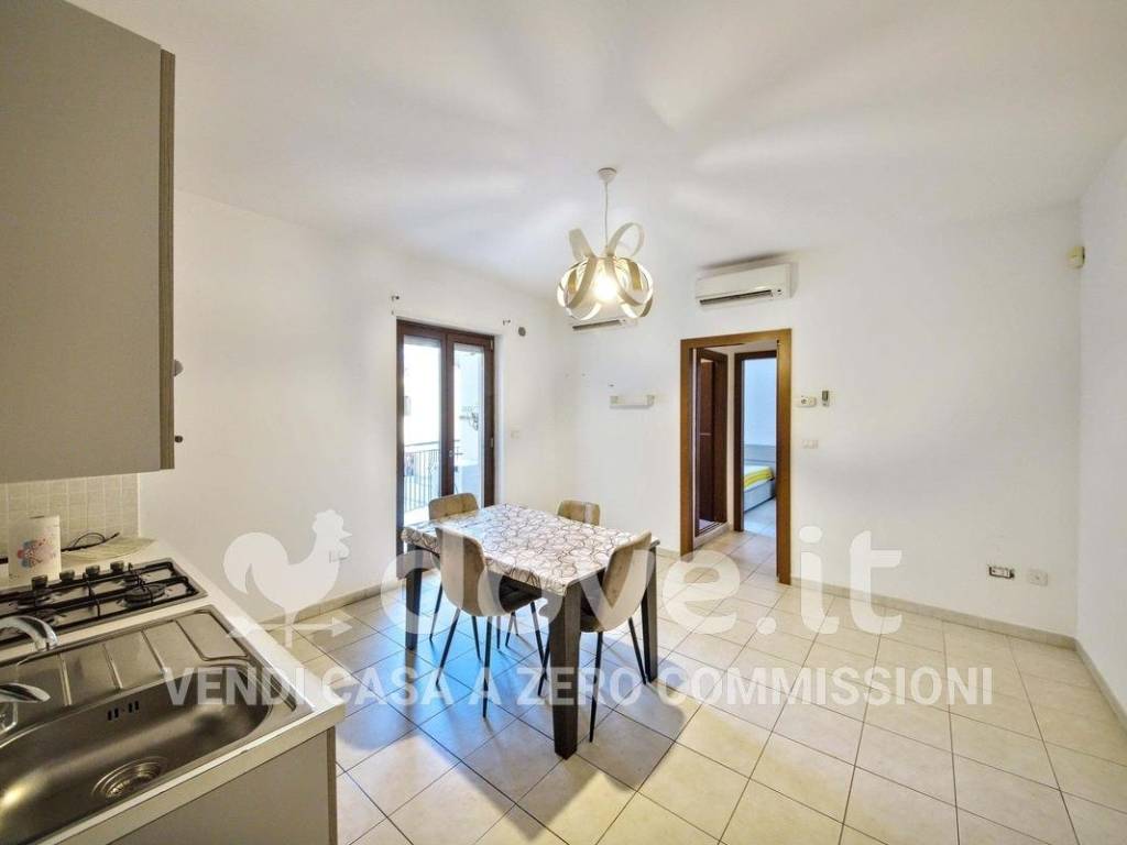 Appartamento a Carovigno in Via Maria Montessori, 15 - Foto 3