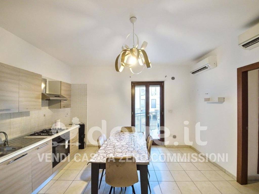 Appartamento a Carovigno in Via Maria Montessori, 15 - Foto 4