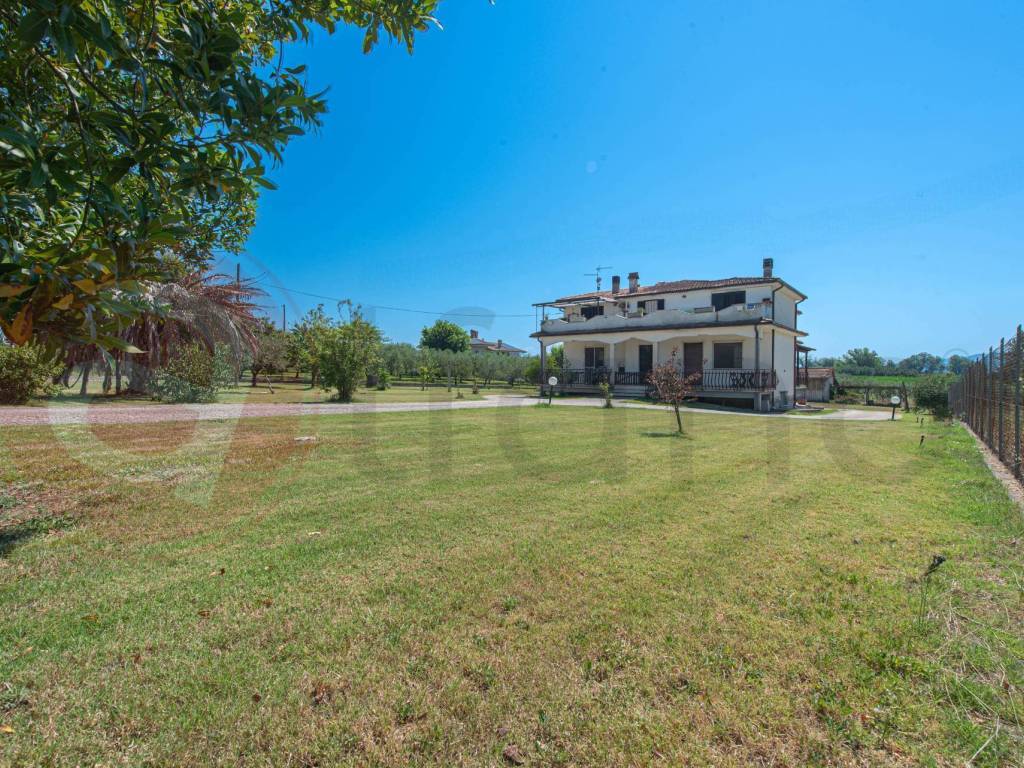Casa indipendente a Pontecorvo in Contrada Ravano di sopra - Foto 3
