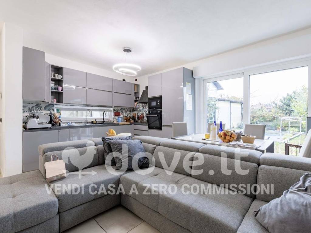Villa a Caravate in Via Savioli, 5 - Foto 4