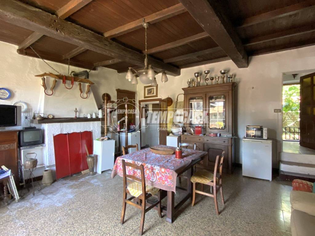 Appartamento a Dorzano in Via Fratelli Volpe - Foto 3
