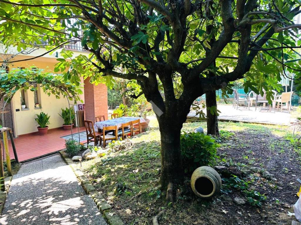 Villa a Missaglia in Via madonnina, 12 - Foto 2