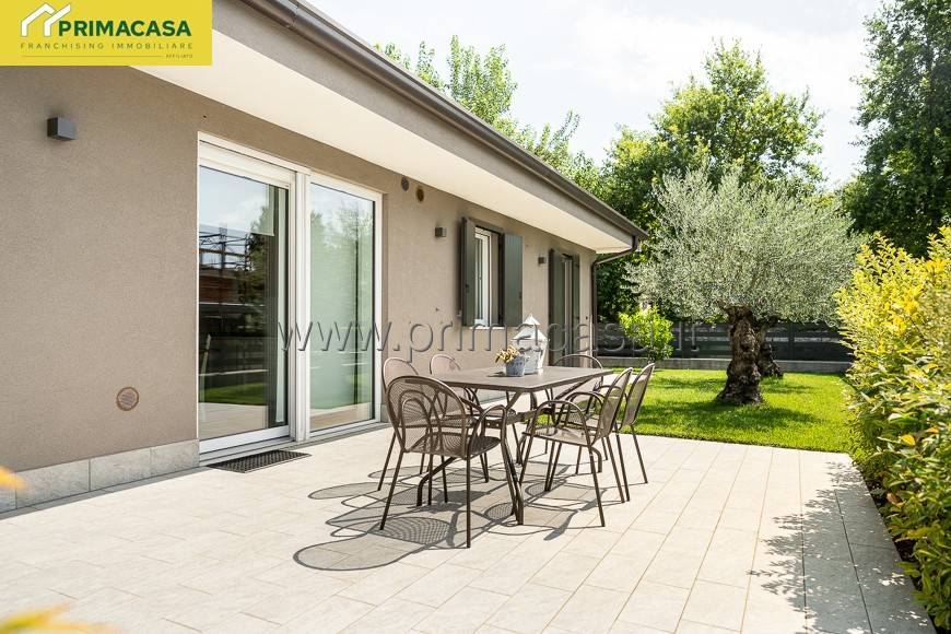 Villa a Colognola ai colli in Via Unità d'Italia - Foto 2