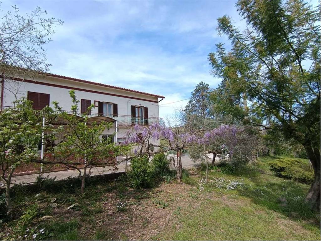 Casa indipendente a Benevento in Contrada PIno - Foto 5