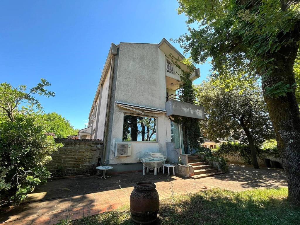 Villa a Frosinone in Via Termine d'Alatri, 7 - Foto 3