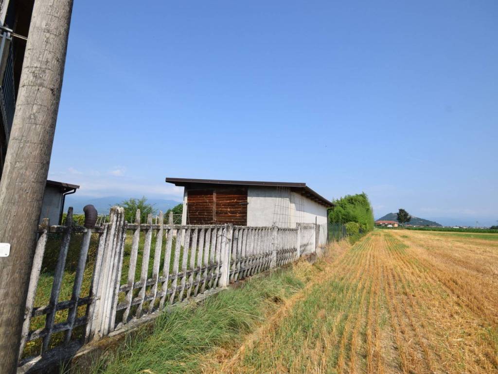 Rustico / casale a Barge in Via Giuseppe Bessone, 27 - Foto 4
