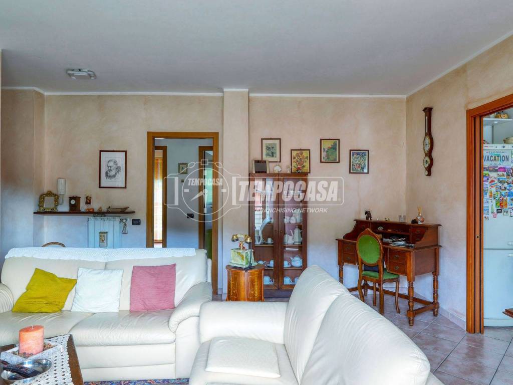 Appartamento a Induno olona in Via Brughiera - Foto 4