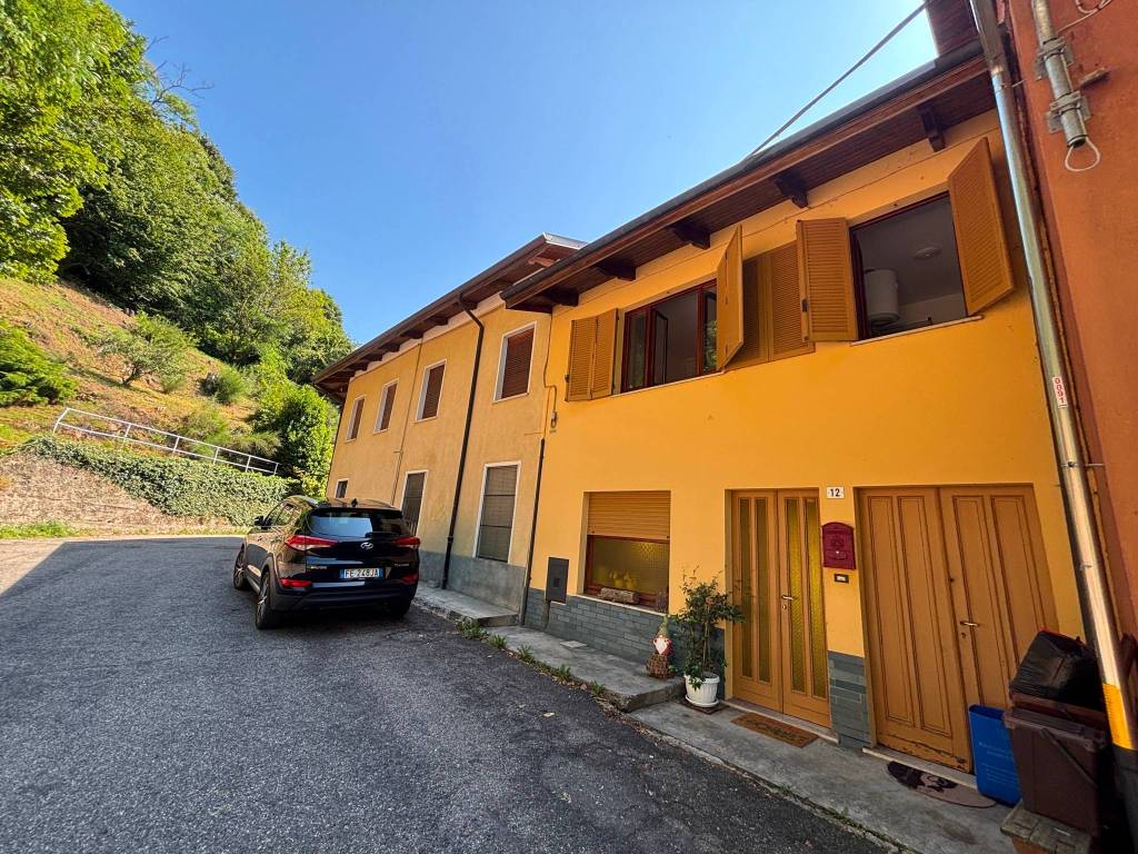 Casa indipendente a Pettinengo in Via Gavasso, 12 - Foto 2