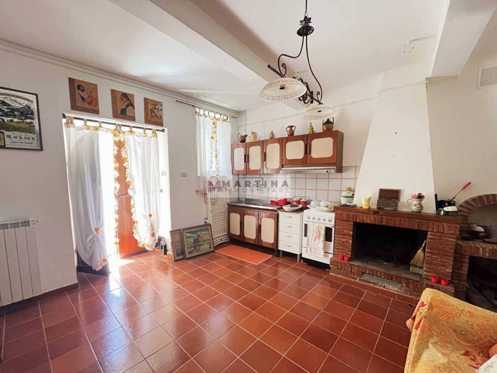 Casa indipendente a Alvito in Via Elvino - Foto 2