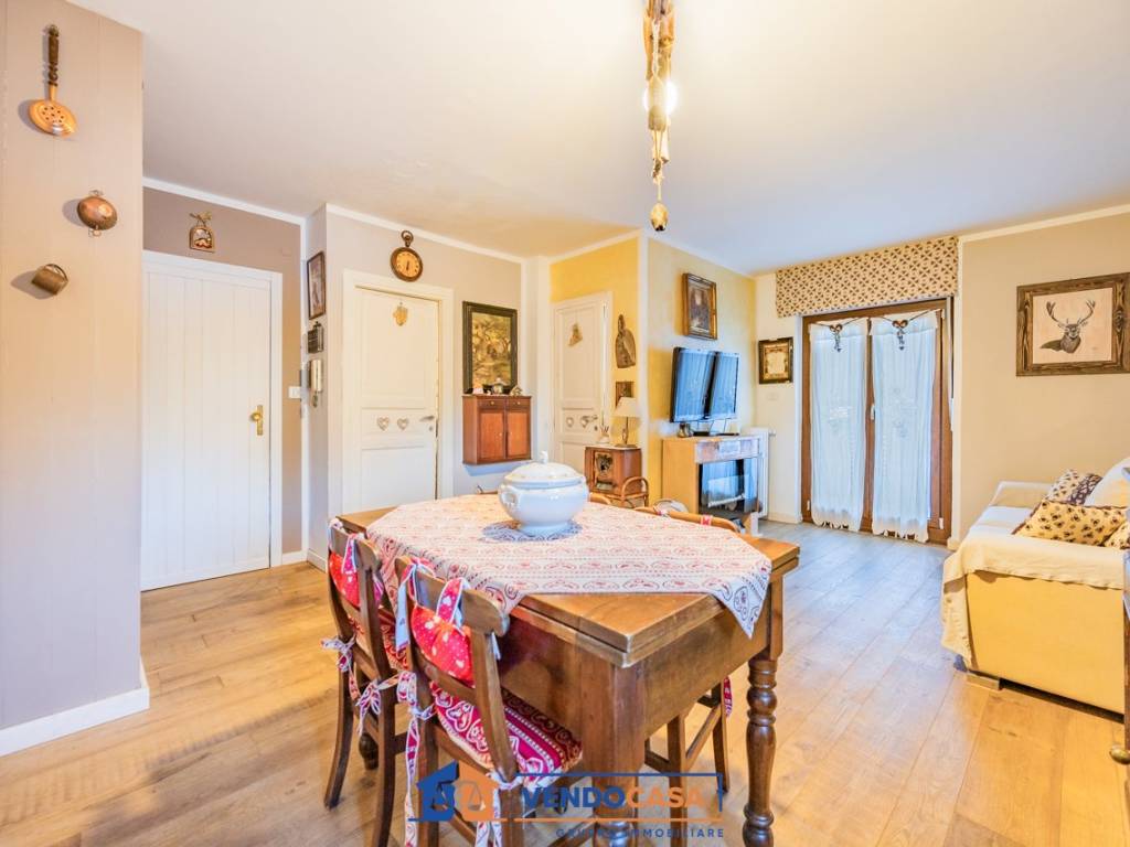 Appartamento a Limone piemonte in Via Provinciale, 17 - Foto 3