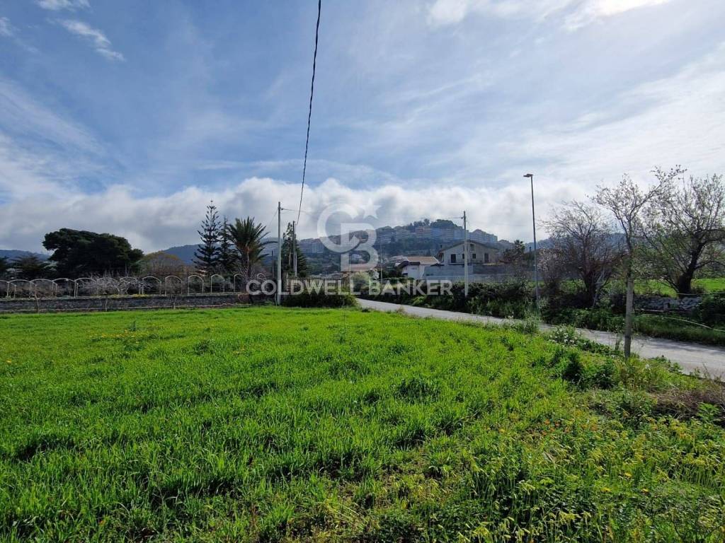 Terreno a Chiaramonte gulfi in Viale Orto Rabito - Foto 2