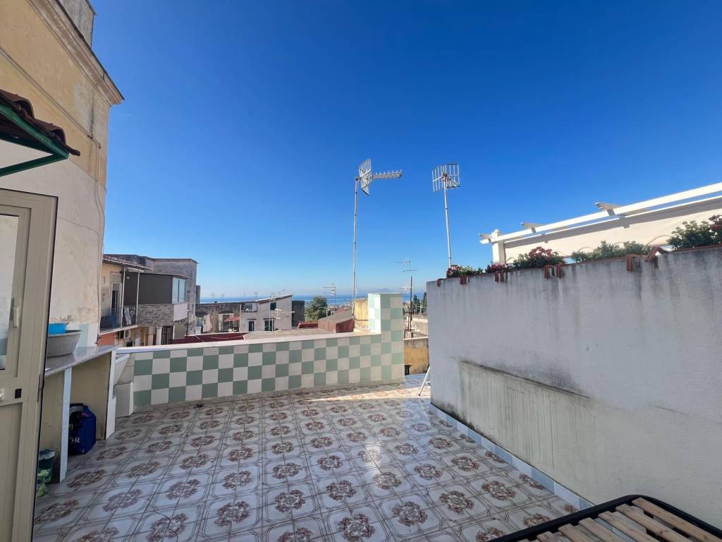 Appartamento a Ercolano in Corso Resina, 189 - Foto 1