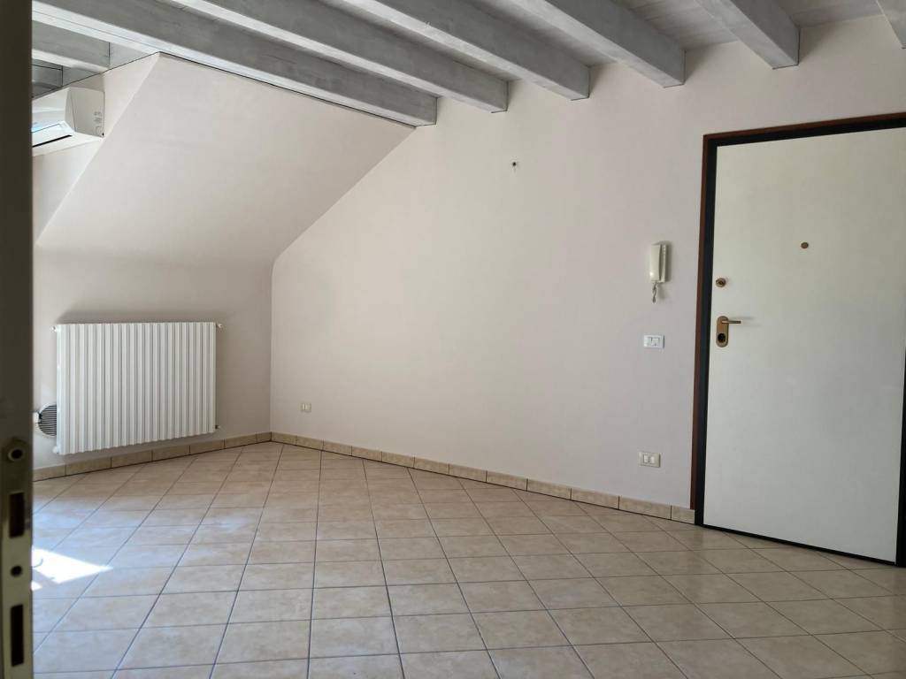 Appartamento a Mantova in Via Trieste - Foto 3