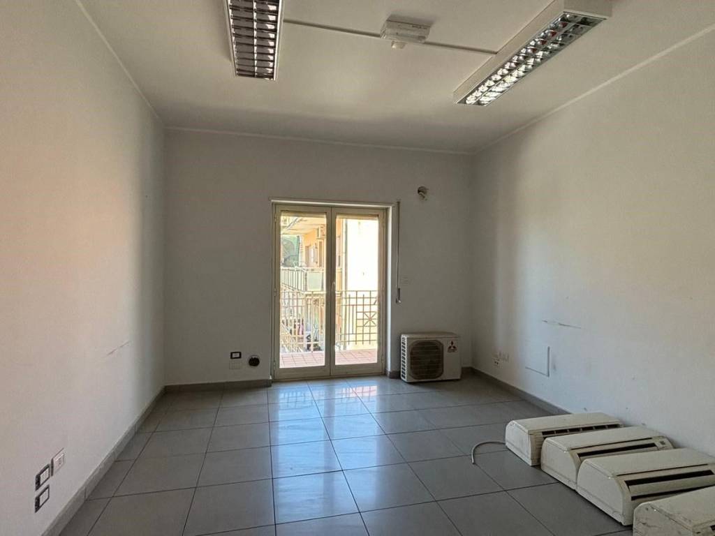 Appartamento a Locri - Foto 4