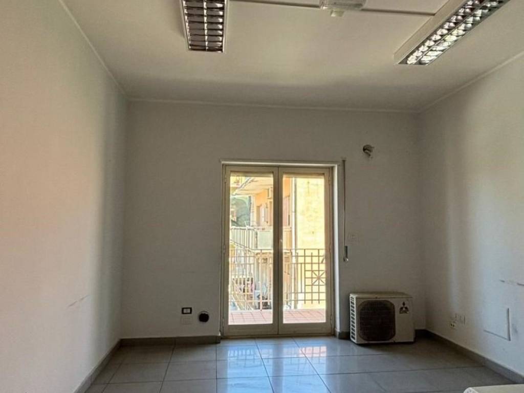 Appartamento a Locri - Foto 5